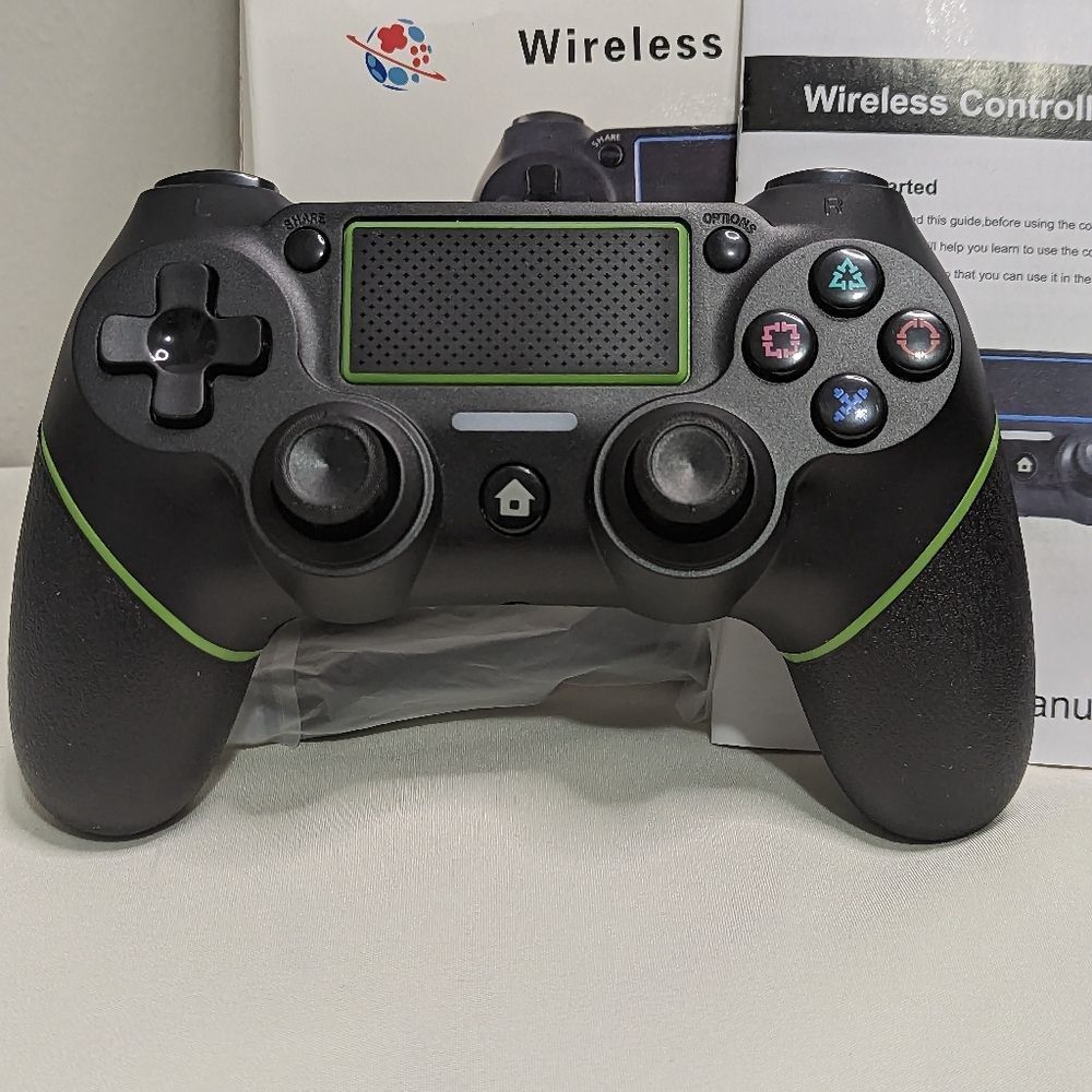 PS4 wireless controller - Picture 2 of 8